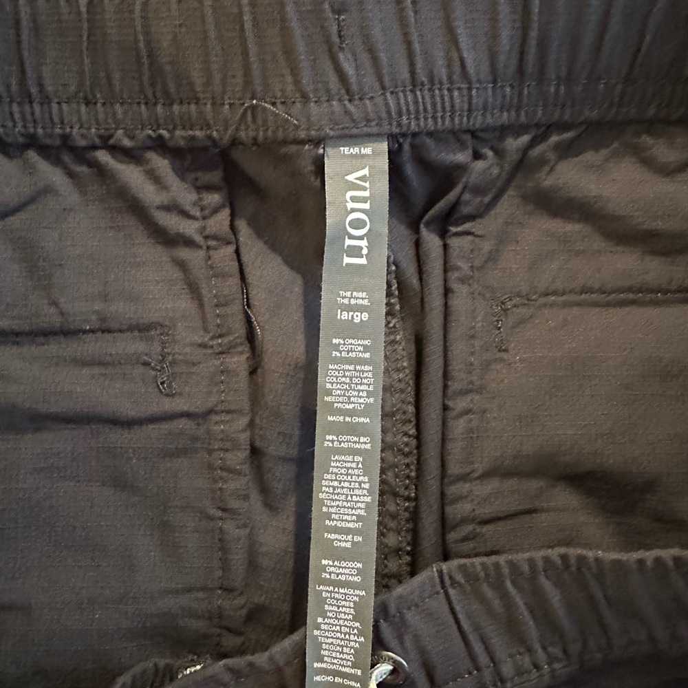 VUORI MENS PANTS SIZE LARGE - Picture 6 of 6